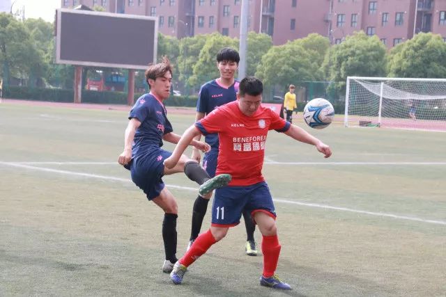 俱乐部杯-韩德君10分辽宁负首钢 范子铭8+11