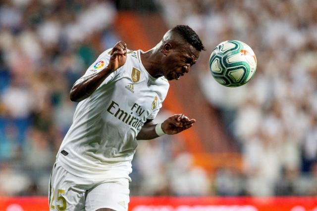 曼联又挖到宝！22岁天才新星踢爆曼城 合同只剩半年